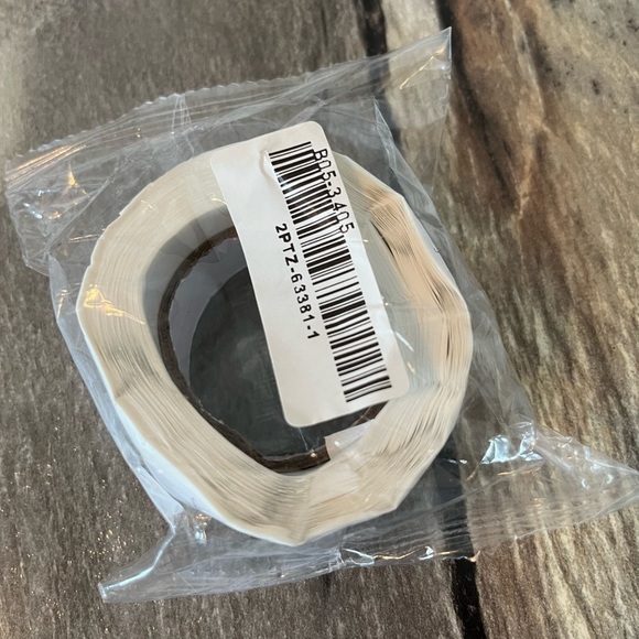 Roll of 500 Thank You Stickers 2.5 cm - Picture 3 of 5